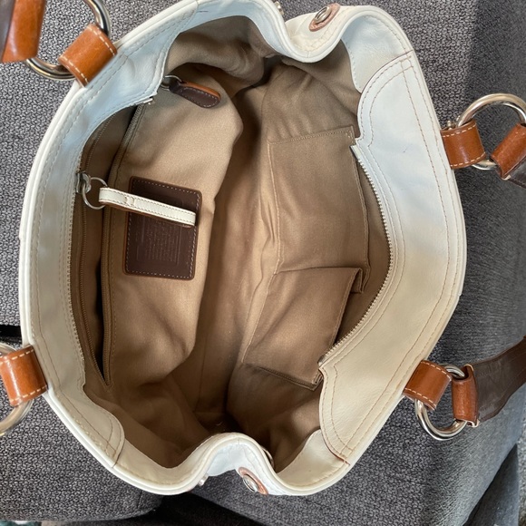 Coach purse - Picture 7 of 15